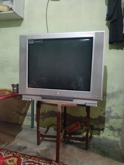 Tv 32inch for sale