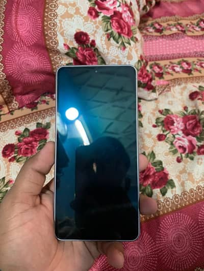 Sharp Aquos R7