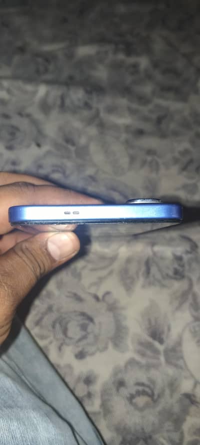 6+6/128 Infinix hot 60i