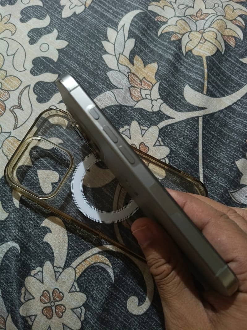 16 pro 0