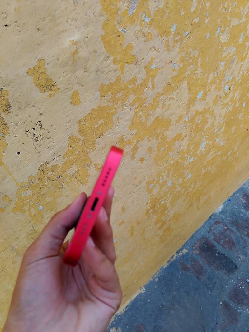 Apple iPhone 14 1