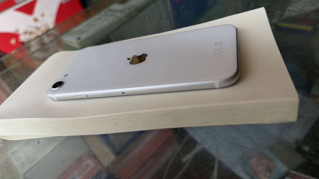 Apple iPhone SE 5
