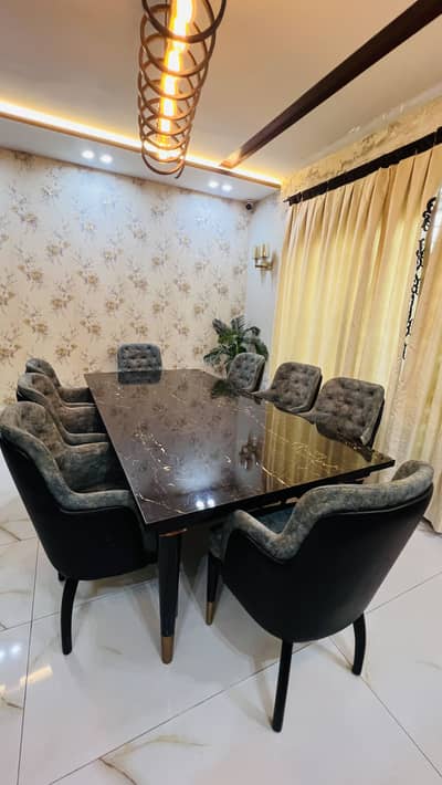 Dinning table for 8 persons