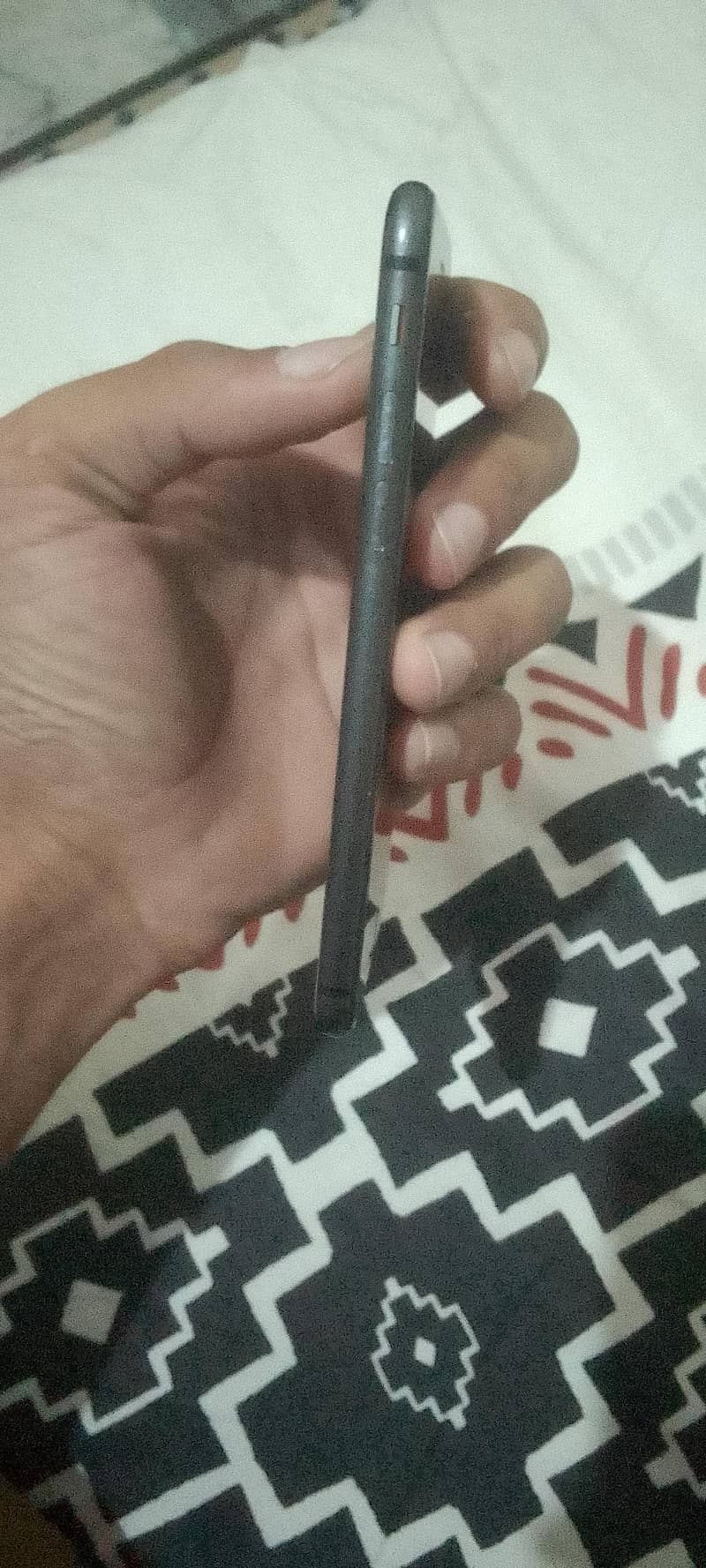 Apple iPhone 8 1