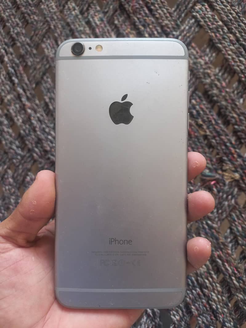 Apple iPhone 6 Plus 2