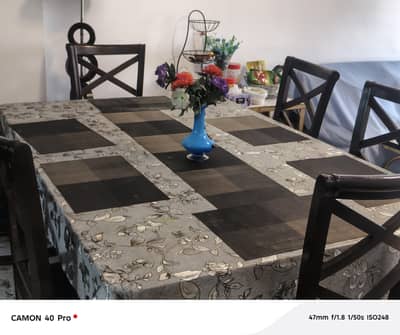 Dining Table with 6 chairs
