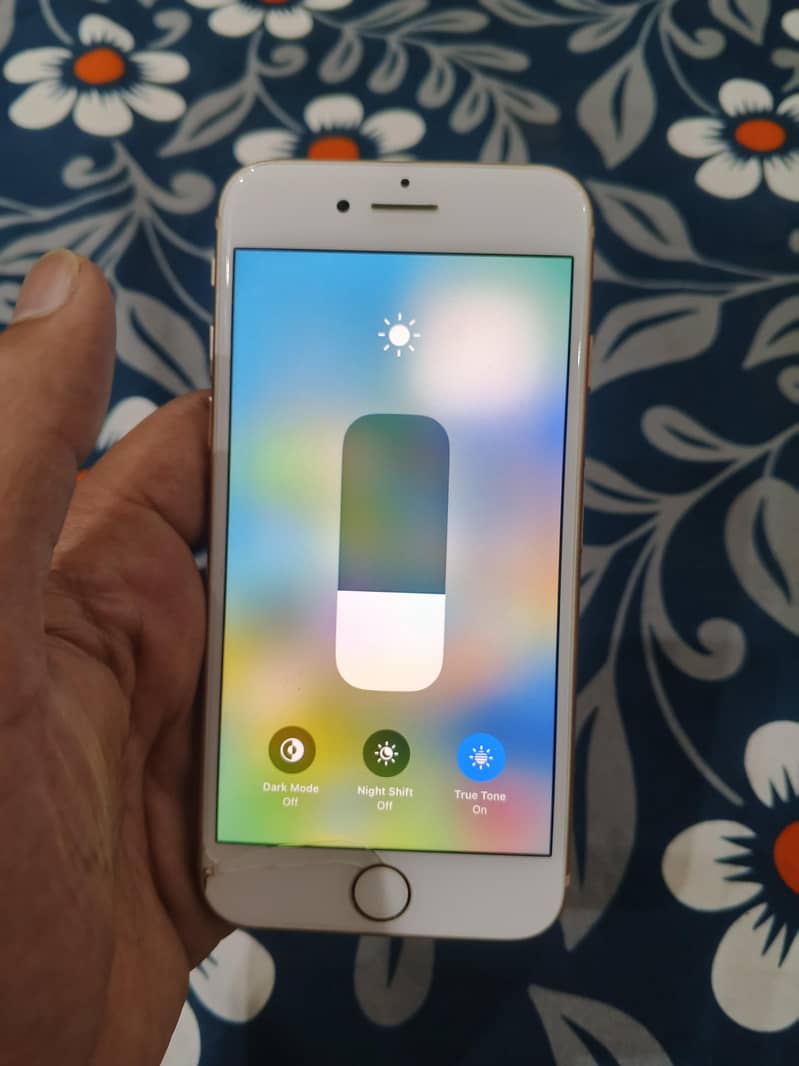 Apple iPhone 8 2
