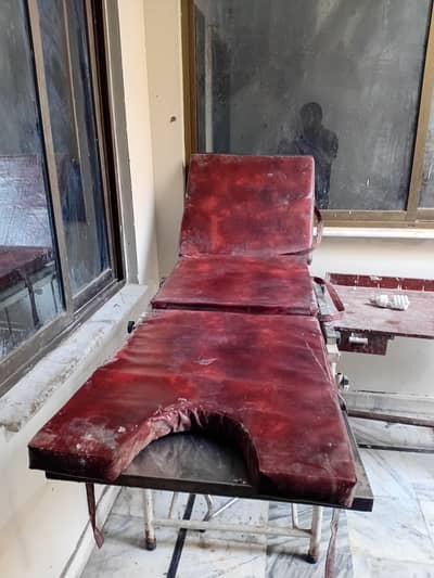 Examination couch+steel trouly