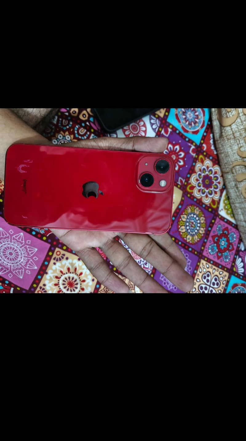 Apple iPhone 13 7