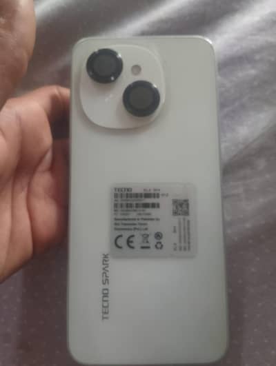 Tecno Spark Go 1