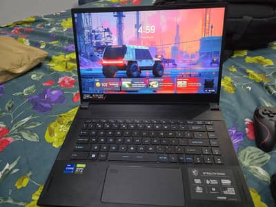 MSI stealth GS66 i7-12700H RTX 3070TI Gaming/Graphics designing machin