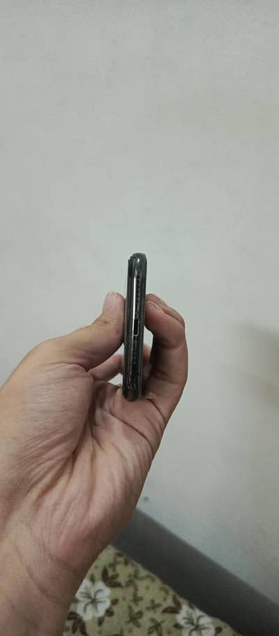 Apple iPhone XS