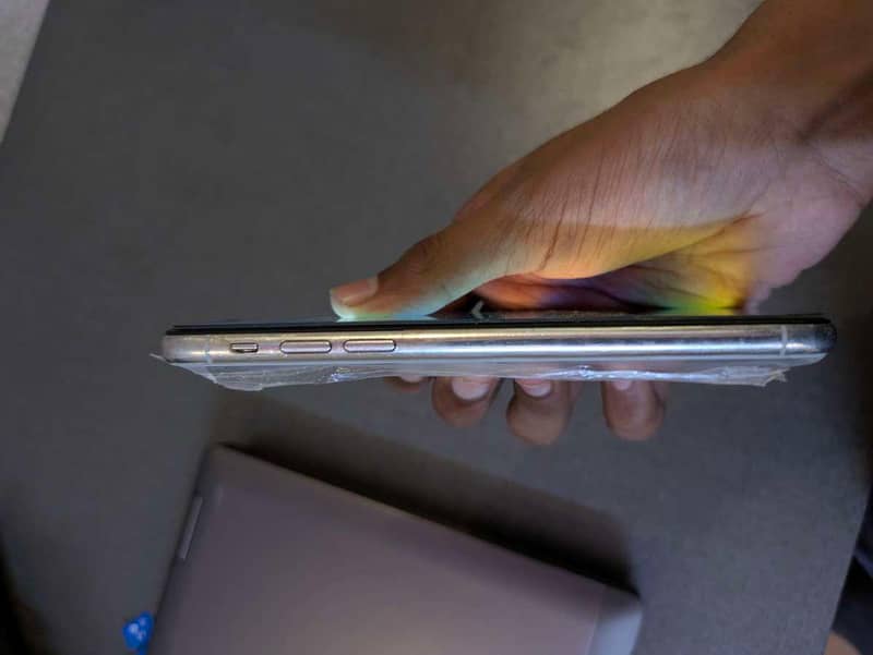 Apple iPhone X 5