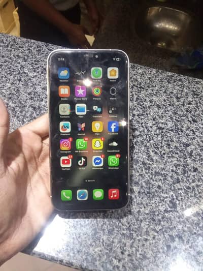 Apple iPhone XR