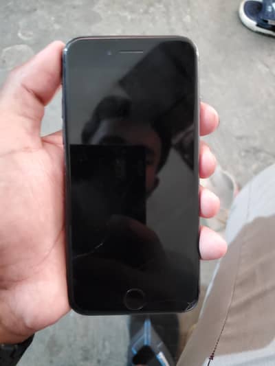Apple iPhone 8
