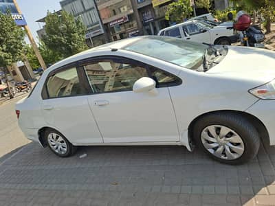 Honda City 2004 Model number Lahore for sale