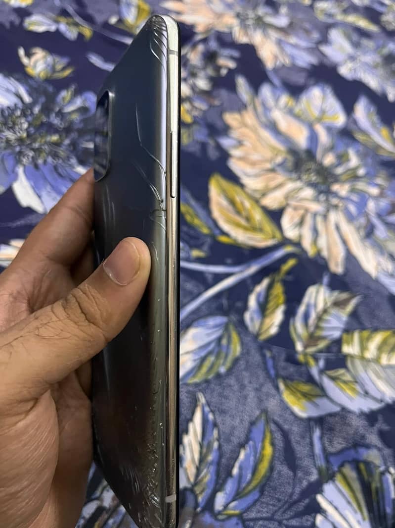 One Plus 8T 2