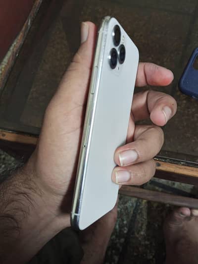 Apple iPhone 11 Pro