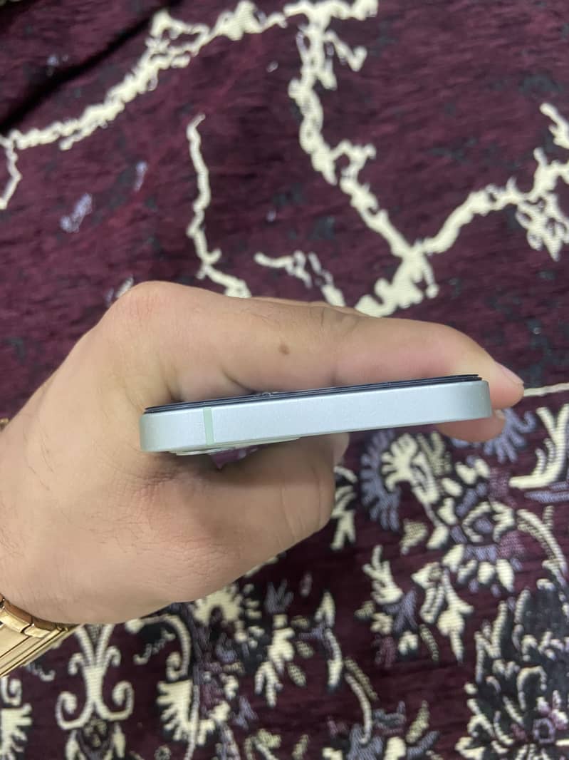 iPhone 12 2