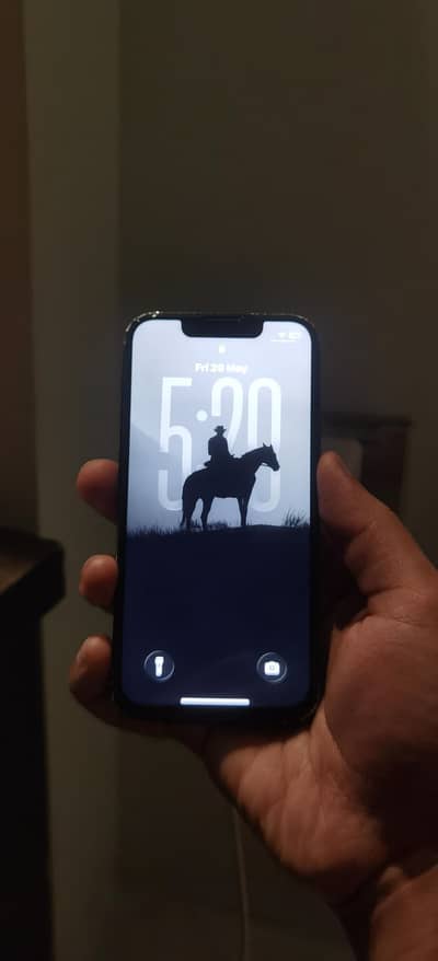 Apple iPhone 13 mini
