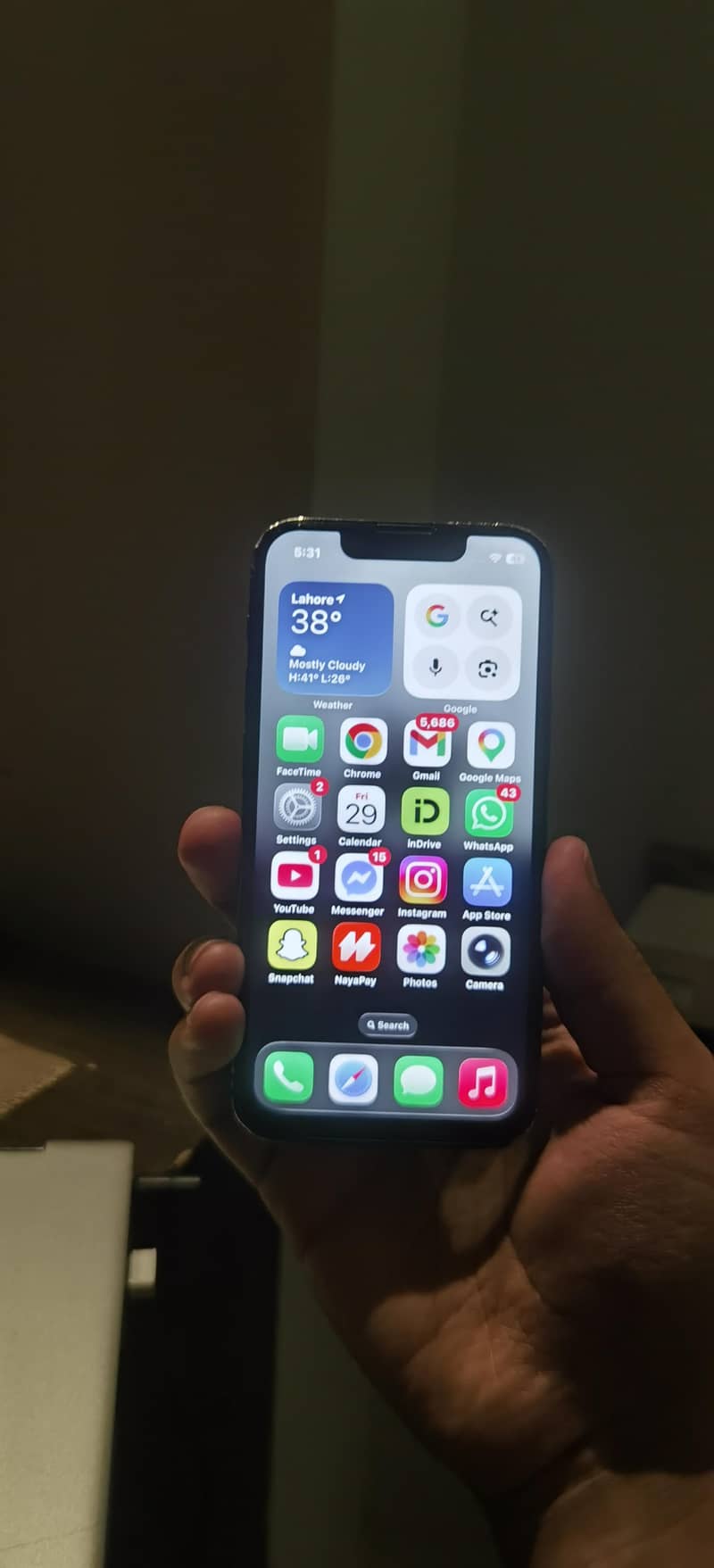Apple iPhone 13 mini 4