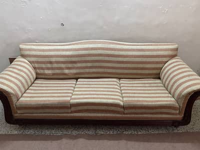Used sofa set 6 seaters for sale