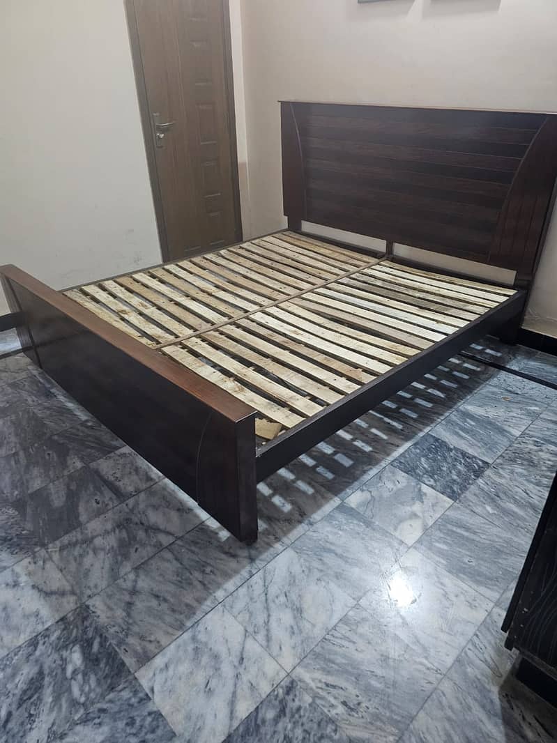 Single bed 1