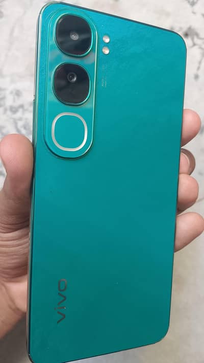 Vivo Y200