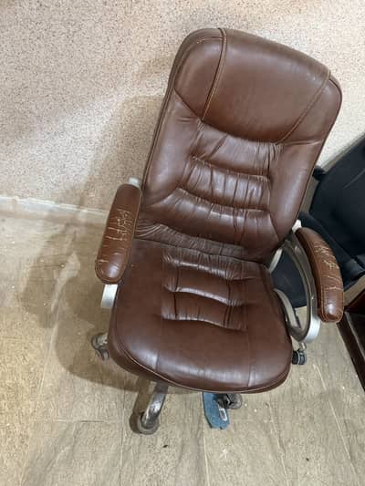 Official Table and chair