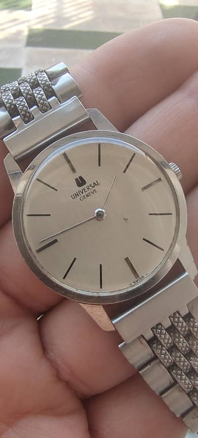 Universal Geneve Vintage Watch Manual Wind