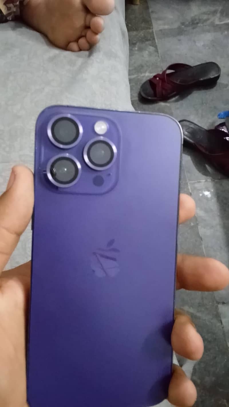 iPhone 14 Pro Max 3