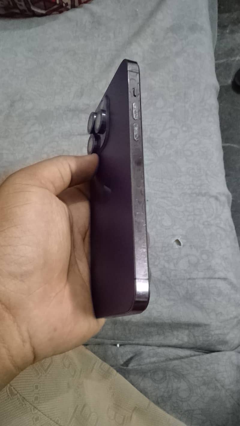 iPhone 14 Pro Max 9