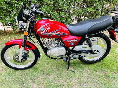 Suzuki GS 150 SE
