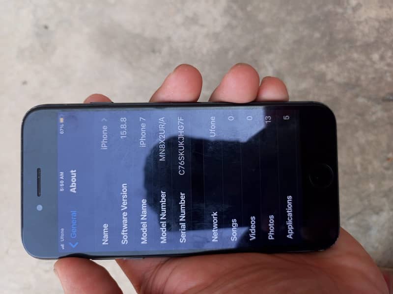 Apple iPhone 7 3