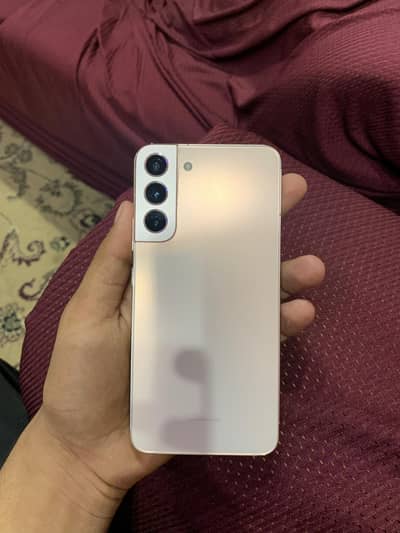 Samsung Galaxy S22 Plus