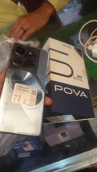 Tecno Pova 5 Pro 12 256 gb pek set boc charger 66 wath fast charger