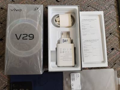 Dual Sim 5G official pta Complete box with 80wt Charger {Urgent sale