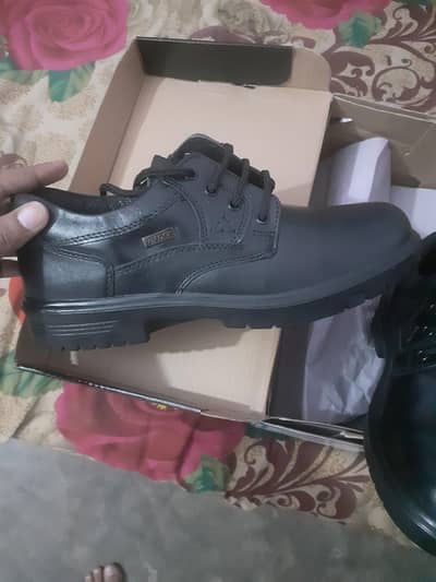 Dawncarlos shoes 42 size