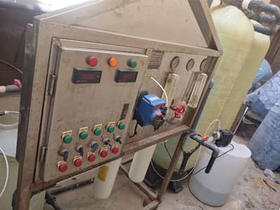 Ro plant 2ton very good condition urgent sale