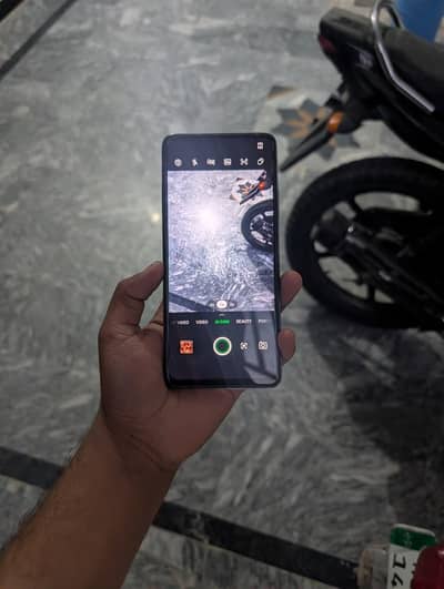 Infinix not 10 pro gaming phone 60 fps unite chang originall charger