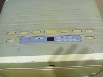 1 Ton Air Conditioner Used