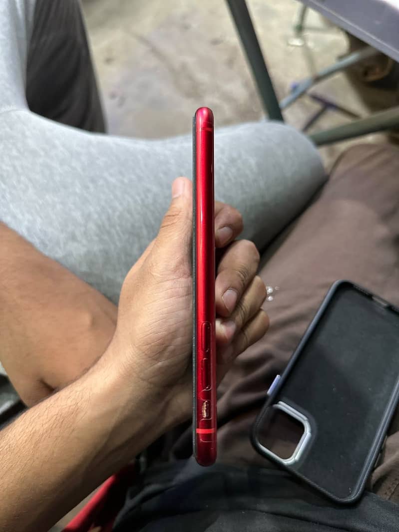Apple iPhone 11 2