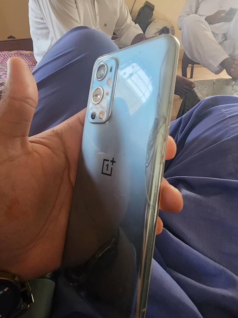 One Plus 9 Pro 1