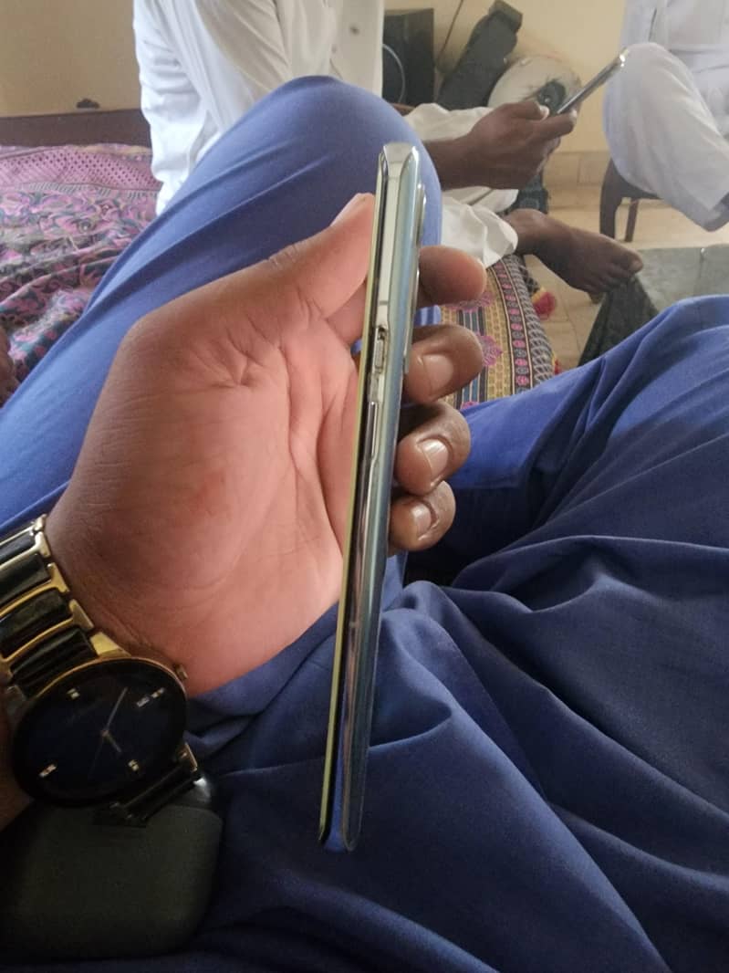 One Plus 9 Pro 3