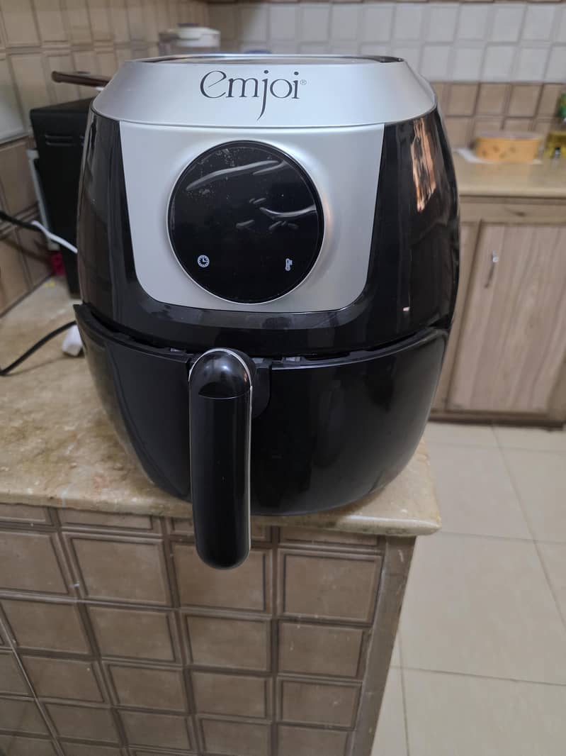 emjoi 3