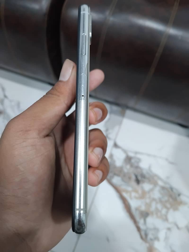 iPhone Xs Max 8