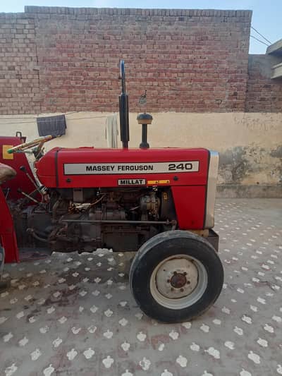 MASSEY FERGUSON 240