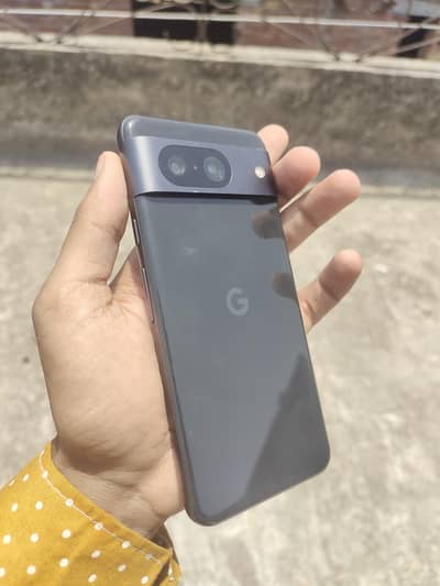 Google Pixel 8