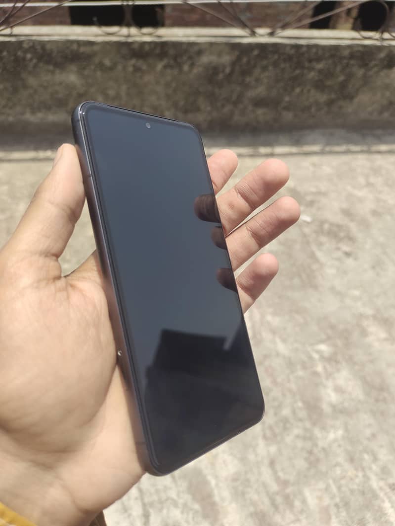 Google Pixel 8 1