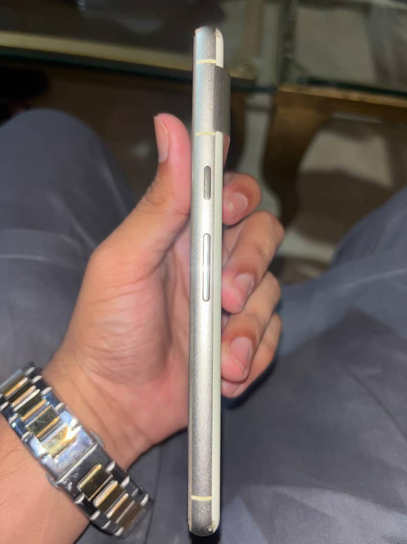 Google Pixel 7 2